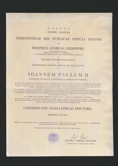 Zdjęcie nr 4 (10)
                                	                             Archiwum UJ, CV 9. Kopia Dyplomu honoris causa UJ Jana Pawła II.
                            